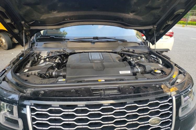 Used Land Rover Range 2018 3.0 SC V6 Vogue SE Long-Wheelbase Edition Engine Bay