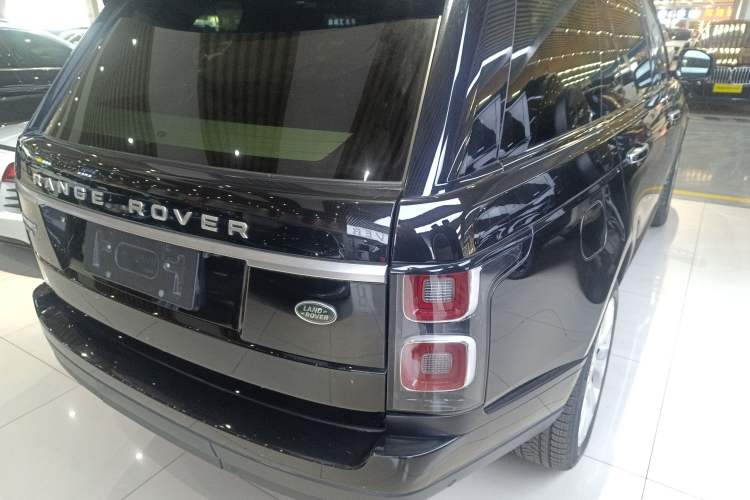 Used Land Rover Range 2018 3.0 SC V6 Vogue SE Long-Wheelbase Edition Exterior 3