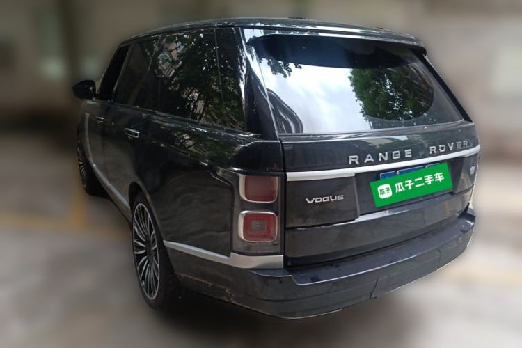 Used Land Rover Range 2018 3.0 SC V6 Vogue Legacy Edition Exterior 3