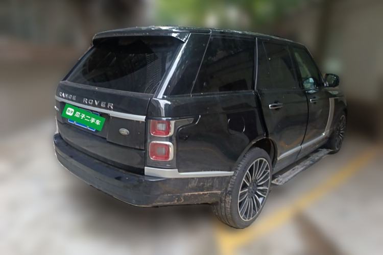 Used Land Rover Range 2018 3.0 SC V6 Vogue Legacy Edition Exterior 5