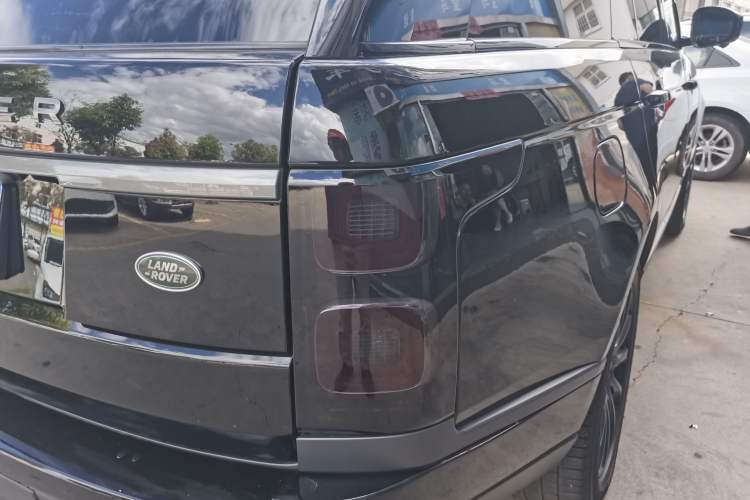 Used Land Rover Range 2018 3.0 SC V6 Grand Edition Exterior 6