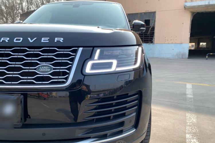 Used Land Rover Range 2018 3.0 SC V6 Vogue Legacy Edition Exterior 7