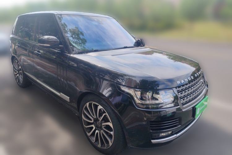 Used Land Rover Range  Front Right 45 Deg