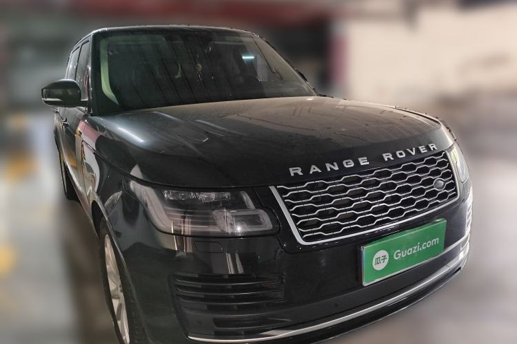 Used Land Rover Range 2018 3.0 SC V6 Vogue Extended-Length Model Front Right 45 Deg