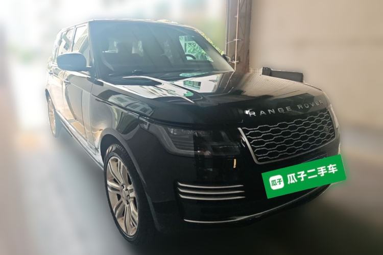 Used Land Rover Range 2018 3.0 SC V6 Vogue Extended-Length Model Front Right 45 Deg