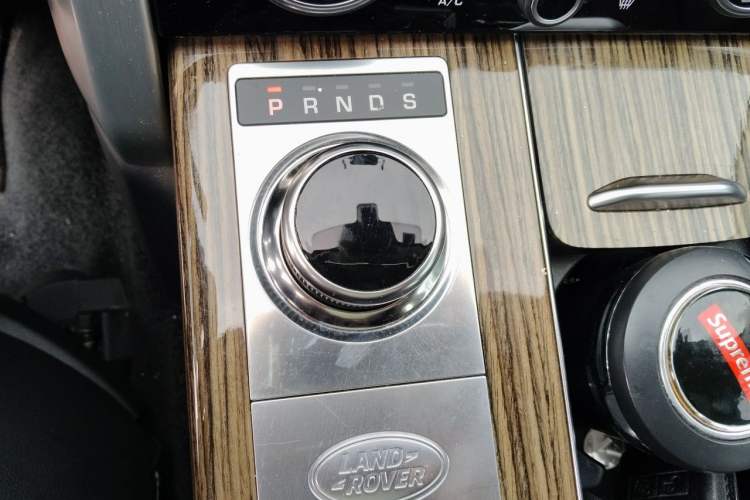 Used Land Rover Range  Gear Lever