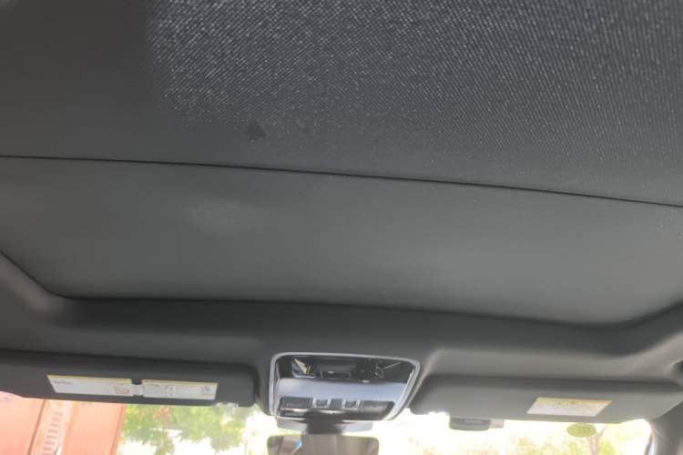 Used Land Rover Range  Headliner