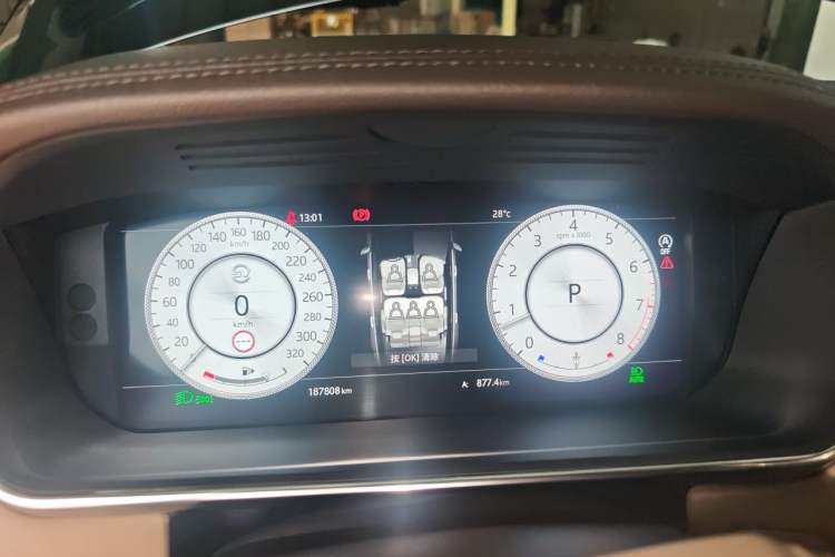 Used Land Rover Range 2018 3.0 SC V6 Vogue Extended-Length Model Instrument Cluster