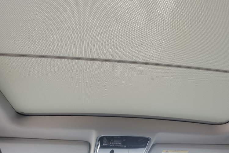 Used Land Rover Range 2018 3.0 SC V6 Grand Edition Interior 8