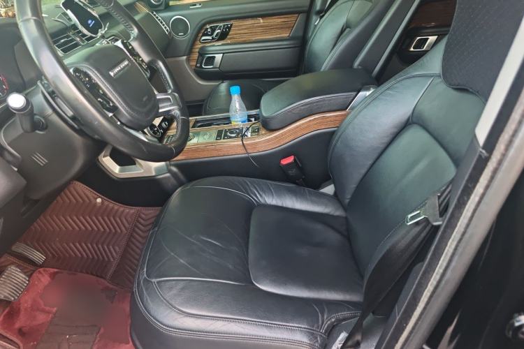 Used Land Rover Range 2018 3.0 SC V6 Grand Edition Left Front Seat