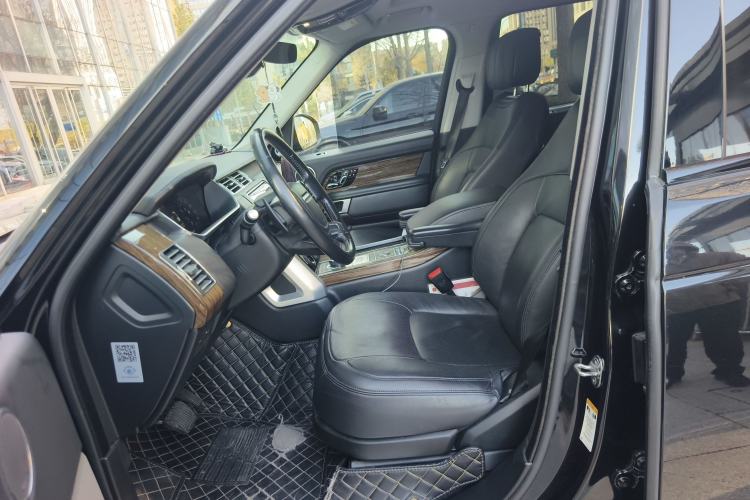 Used Land Rover Range 2018 3.0 SC V6 Vogue Extended-Length Model Left Front Seat