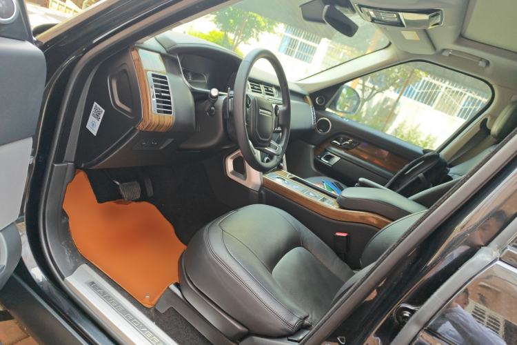 Used Land Rover Range 2018 3.0 SC V6 Vogue Extended-Length Model Left Front Seat