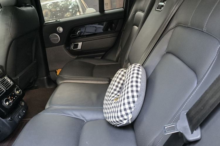 Used Land Rover Range  Left Rear Seat