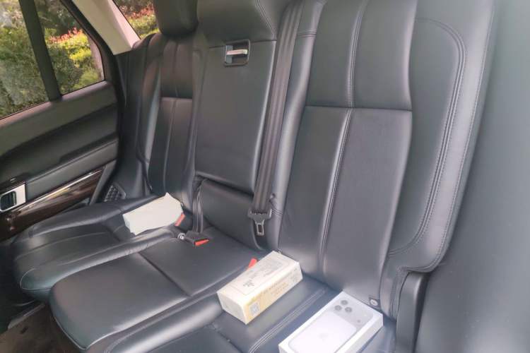 Used Land Rover Range  Left Rear Seat