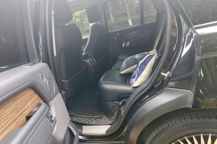Used Land Rover Range 2018 3.0 SC V6 Vogue Legacy Edition Left Rear Seat