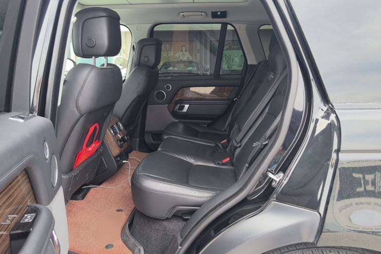 Used Land Rover Range 2018 3.0 SC V6 Grand Edition Left Rear Seat