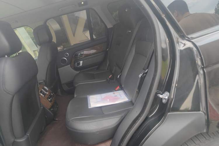 Used Land Rover Range 2018 3.0 SC V6 Vogue Legacy Edition Left Rear Seat
