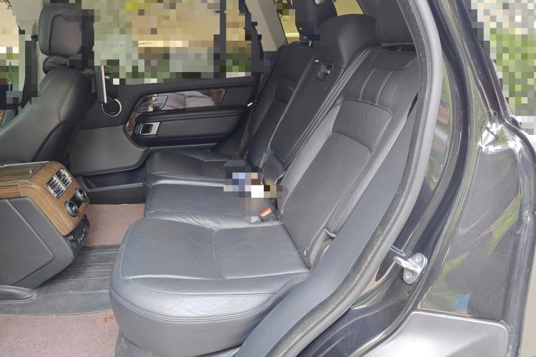 Used Land Rover Range 2018 3.0 SC V6 Vogue Extended-Length Model Left Rear Seat