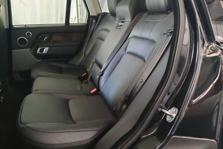 Used Land Rover Range 2018 3.0 SC V6 Vogue Legacy Edition Left Rear Seat