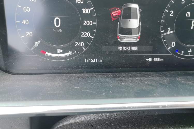 Used Land Rover Range 2018 3.0 SC V6 Vogue Legacy Edition Odometer Close Up