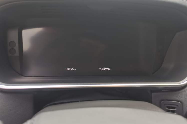 Used Land Rover Range 2018 3.0 SC V6 Grand Edition Odometer Close Up
