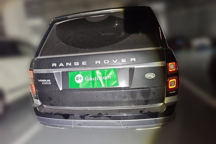 Used Land Rover Range 2018 3.0 SC V6 Vogue Extended-Length Model Rear