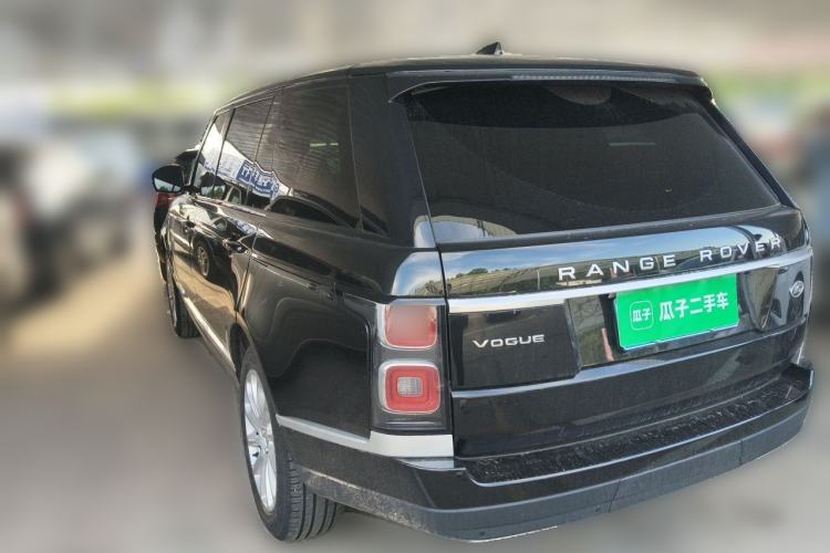 Used Land Rover Range 2018 3.0 SC V6 Vogue Extended-Length Model Rear Left 45 Deg