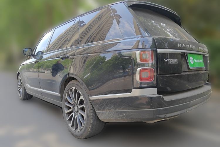Used Land Rover Range 2018 3.0 SC V6 Vogue Extended-Length Model Rear Left 45 Deg