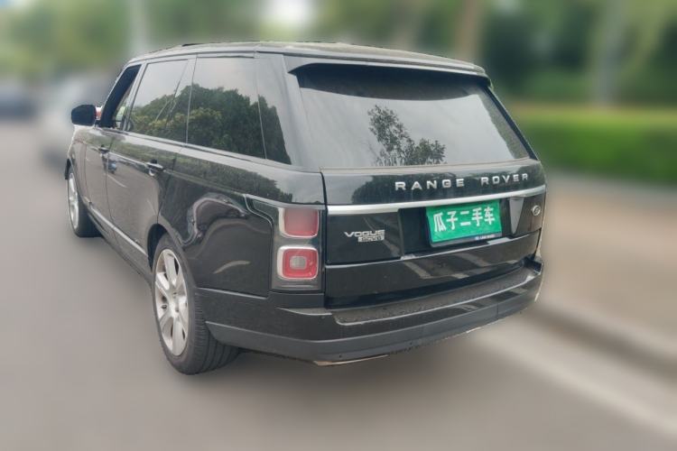 Used Land Rover Range 2018 3.0 SC V6 Vogue Extended-Length Model Rear Left 45 Deg