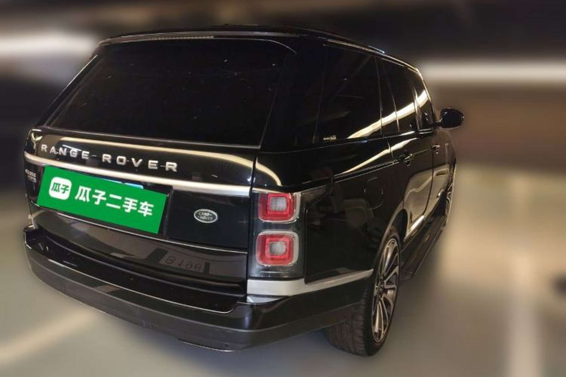 Used Land Rover Range 2018 3.0 SC V6 Vogue Legacy Edition Rear Right 45 Deg