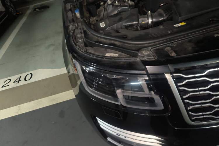 Used Land Rover Range  Right Front Headlight