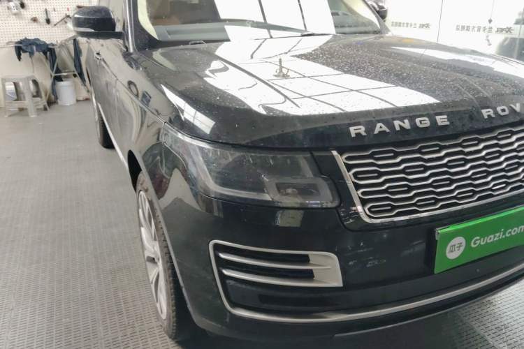Used Land Rover Range 2018 3.0 SC V6 AB Prestige Extended Edition Right Front Headlight
