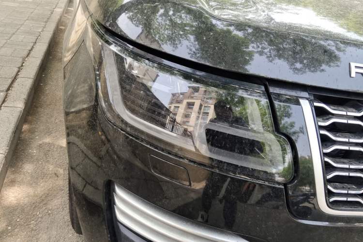 Used Land Rover Range 2018 3.0 SC V6 Vogue Legacy Edition Right Front Headlight