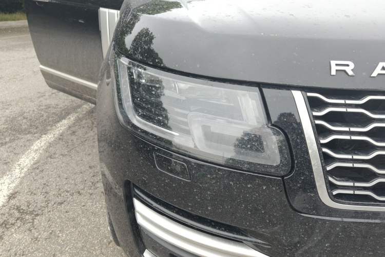 Used Land Rover Range 2018 3.0 SC V6 Vogue Extended-Length Model Right Front Headlight