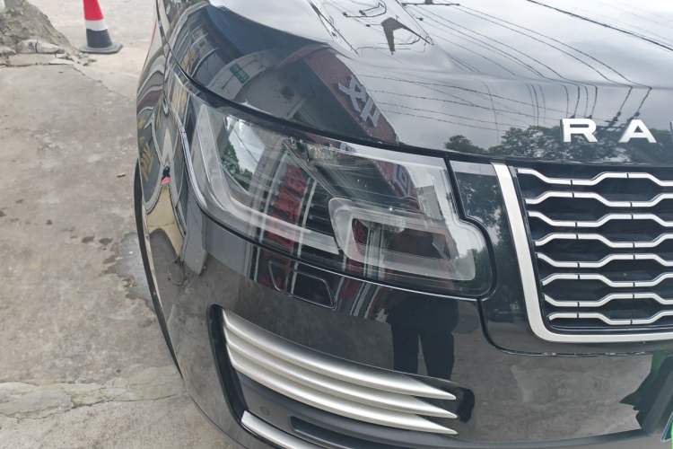 Used Land Rover Range 2018 3.0 SC V6 Grand Edition Right Front Headlight