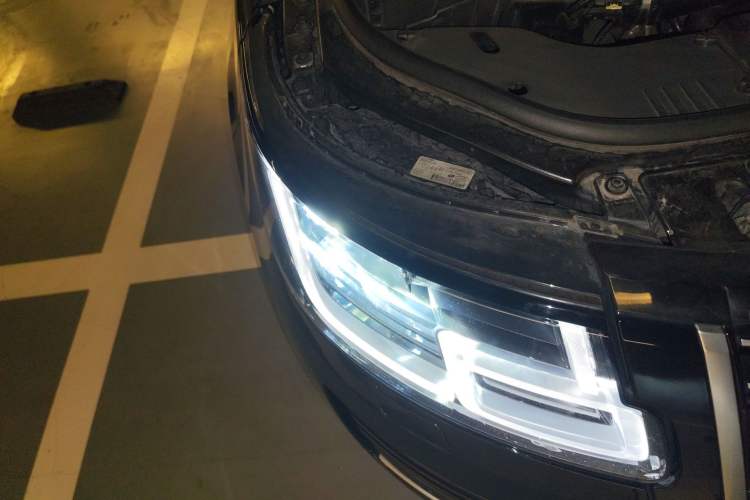 Used Land Rover Range 2018 3.0 SC V6 Vogue Legacy Edition Right Front Headlight