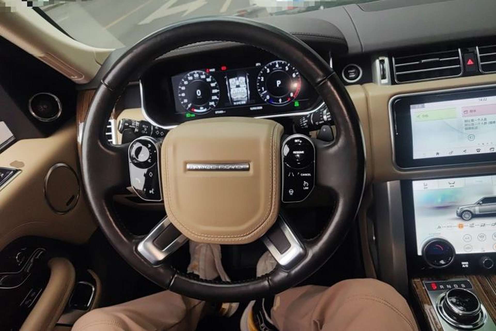 Used Land Rover Range 2018 3.0 SC V6 Vogue Extended-Length Model Steering Wheel