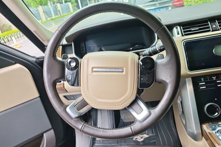 Used Land Rover Range 2018 3.0 SC V6 Vogue Legacy Edition Steering Wheel