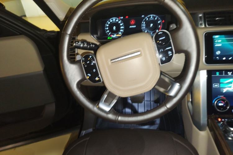 Used Land Rover Range 2018 3.0 SC V6 Vogue Legacy Edition Steering Wheel