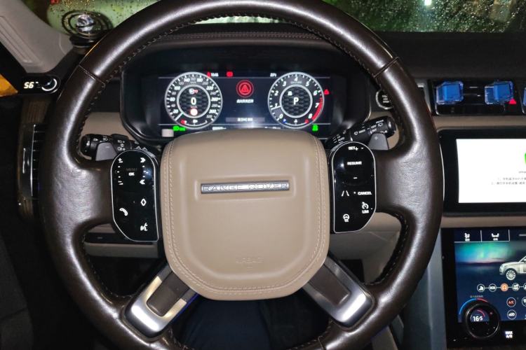 Used Land Rover Range 2018 3.0 SC V6 Vogue Extended-Length Model Steering Wheel