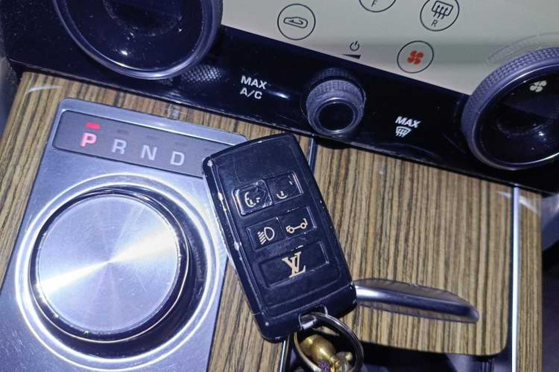 Used Land Rover Range 2018 3.0 SC V6 Vogue Legacy Edition Vehicle Key