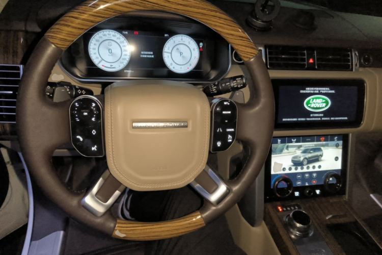Used Land Rover Range 2018 3.0 SC V6 Vogue Legacy Edition Steering Wheel