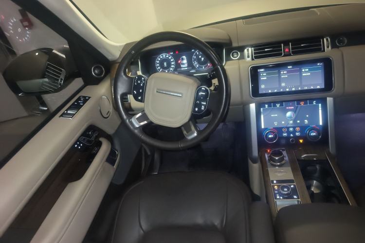 Used Land Rover Range 2018 3.0 SC V6 Vogue Extended-Length Model Steering Wheel