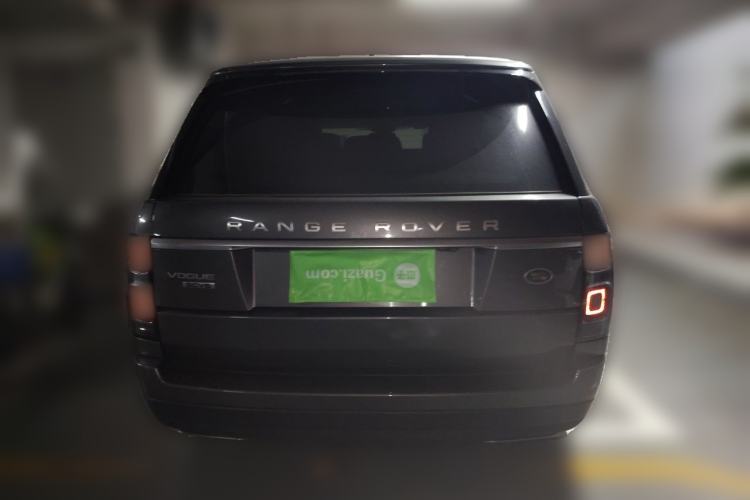 Used Land Rover Range 2018 3.0 SC V6 Vogue Extended-Length Model Rear