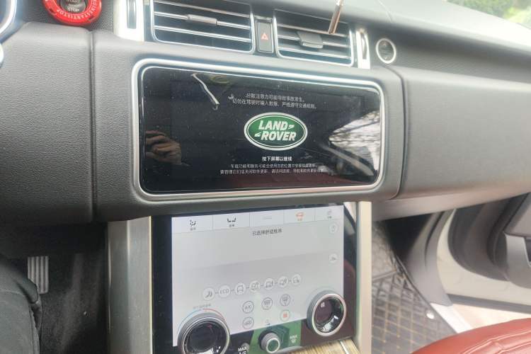 Used Land Rover Range 2018 3.0 SC V6 Grand Edition Audio And AC Panel