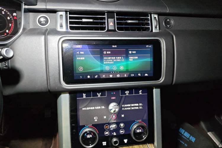 Used Land Rover Range 2018 3.0 SC V6 Vogue Extended-Length Model Audio And AC Panel