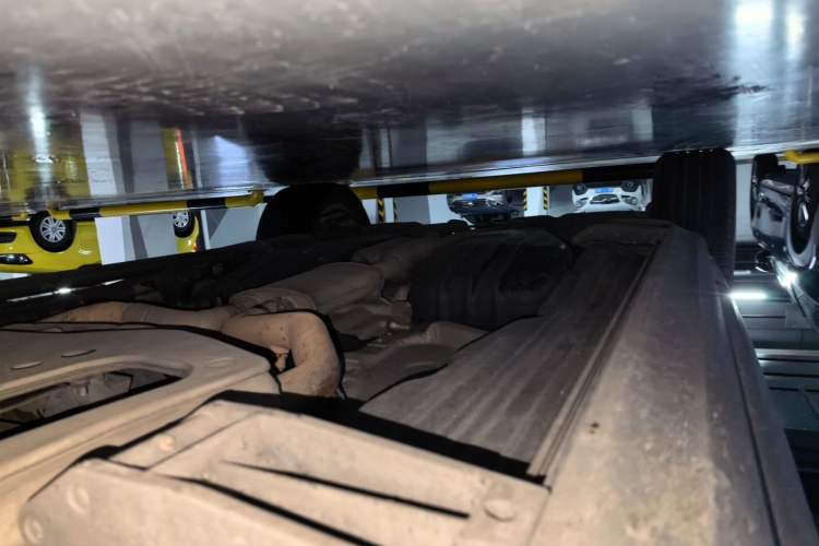 Used Land Rover Range  Chassis Front Right