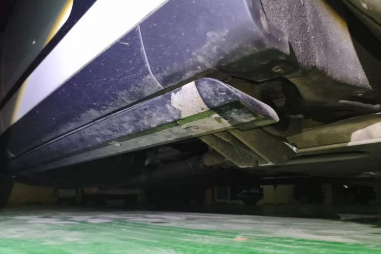 Used Land Rover Range  Chassis Front Right