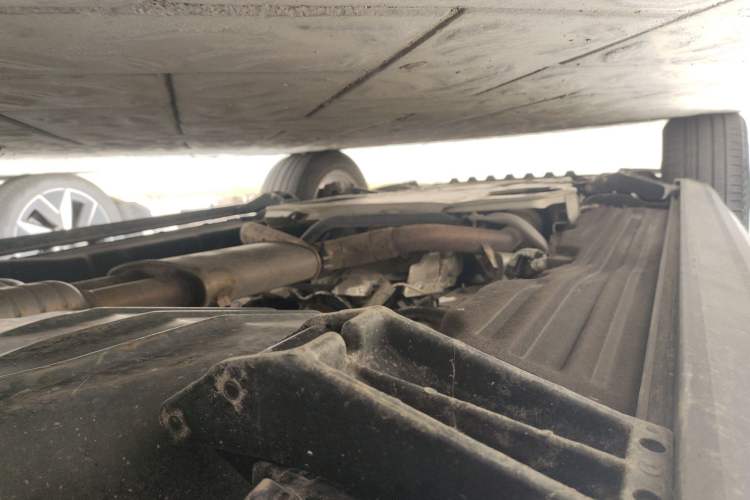 Used Land Rover Range  Chassis Rear Left