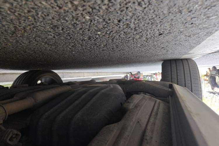 Used Land Rover Range  Chassis Rear Right